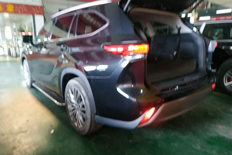 Used Toyota Highlander 2022 Dual-Engine 2.5L Four-Wheel Drive Prestige Version 7 Seats Rear Left 45 Deg