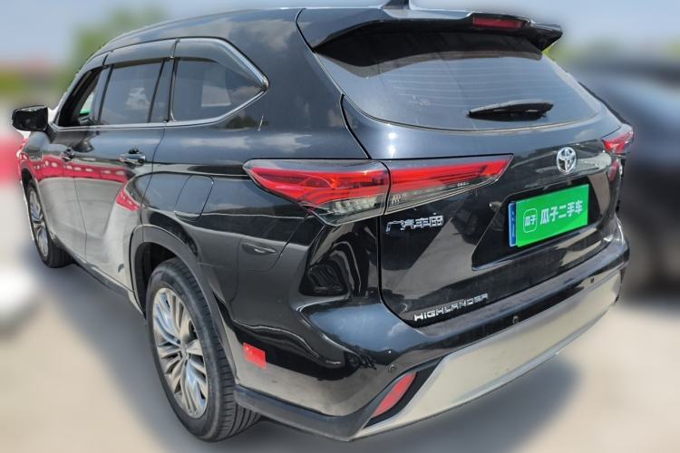 Used Toyota Highlander 2022 380T 4x4 Luxury Edition 7 Seats Rear Left 45 Deg