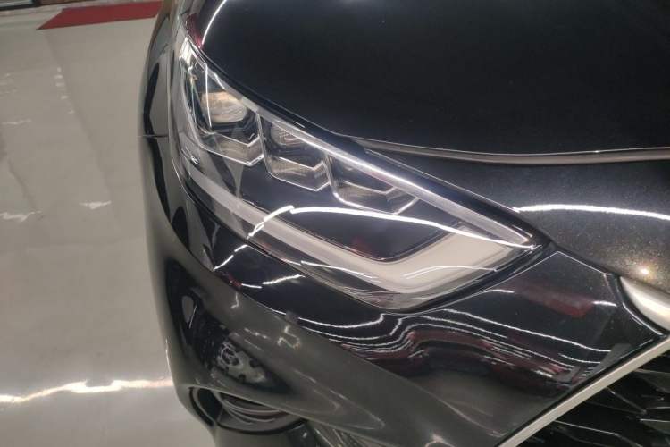 Used Toyota Highlander 2022 380T Four-Wheel Drive Prestige Edition 7-Seater Right Front Headlight