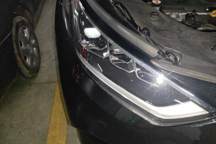 Used Toyota Highlander 2022 Dual-Engine 2.5L Two-Wheel Drive Prestige Edition 7-Seater Right Front Headlight