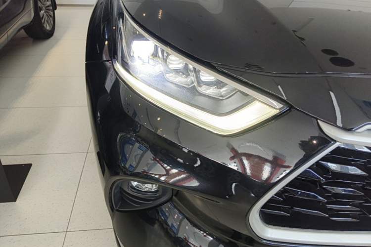 Used Toyota Highlander 2022 380T Four-Wheel Drive Prestige Edition 7-Seater Right Front Headlight