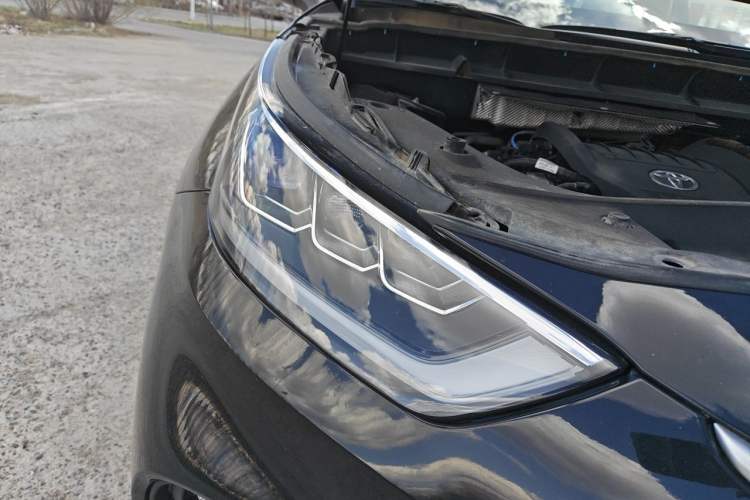Used Toyota Highlander 2022 380T 4x4 Luxury Edition 7 Seats Right Front Headlight