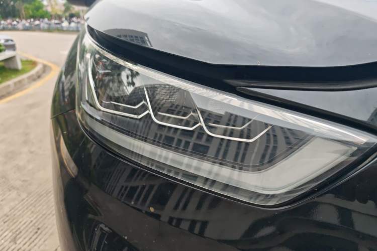 Used Toyota Highlander 2022 380T Four-Wheel Drive Prestige Edition 7-Seater Right Front Headlight