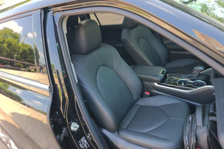 Used Toyota Highlander 2022 Dual-Engine 2.5L Two-Wheel Drive Prestige Edition 7-Seater Right Front Seat