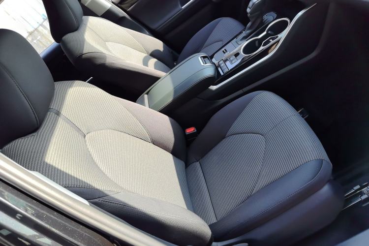 Used Toyota Highlander 2022 Dual-Engine 2.5L Two-Wheel Drive Elite Edition 5 Seats Right Front Seat