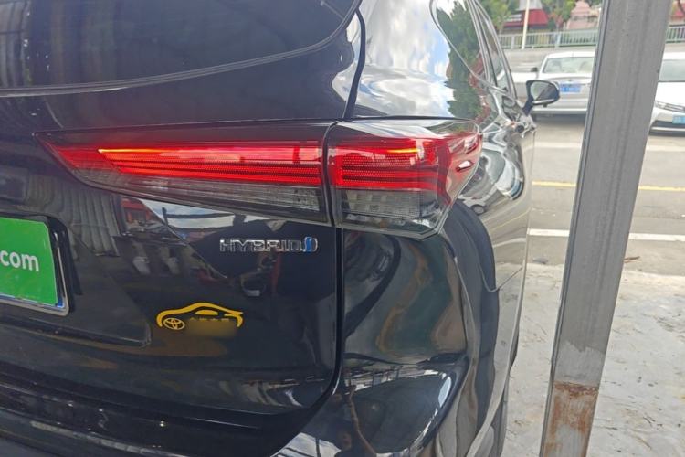 Used Toyota Highlander 2022 Dual-Engine 2.5L Two-Wheel Drive Elite Edition 5 Seats Right Rear Taillight