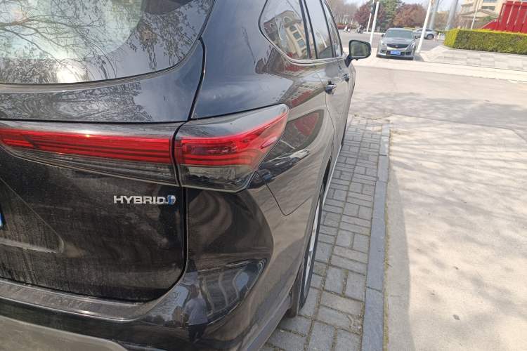 Used Toyota Highlander 2022 Dual-Engine 2.5L Two-Wheel Drive Elite Edition 5 Seats Right Rear Taillight
