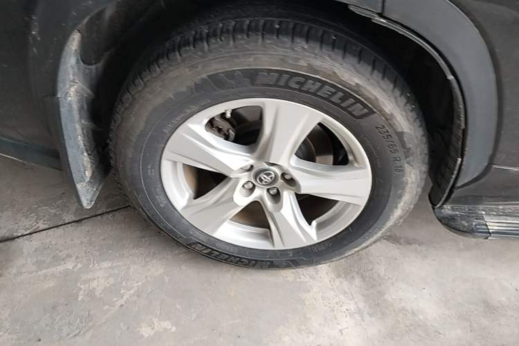 Used Toyota Highlander 2022 Dual-Engine 2.5L 4x4 Elite Edition 7-Seater Right Rear Wheel Hub