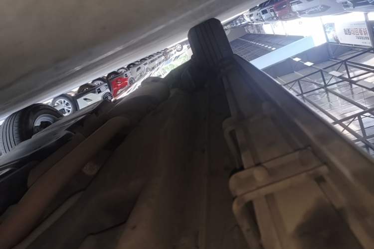 Used Toyota Highlander 2022 Dual-Engine 2.5L 4x4 Elite Edition 7-Seater Right Side Sill