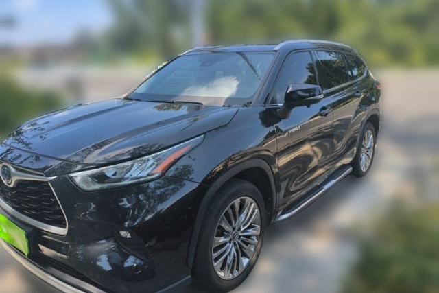 Used Toyota Highlander 2022 Dual-Engine 2.5L Four-Wheel Drive Prestige Version 7 Seats