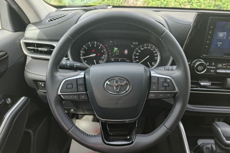 Used Toyota Highlander 2022 380T 4x4 Luxury Edition 7 Seats Steering Wheel