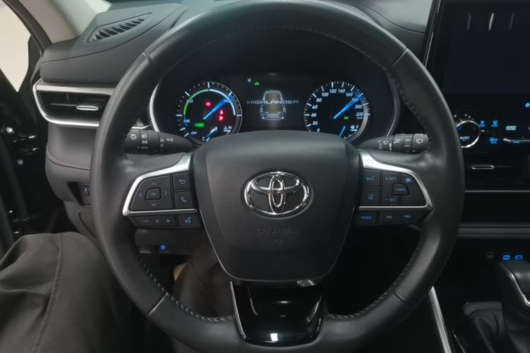 Used Toyota Highlander 2022 Dual-Engine 2.5L Four-Wheel Drive Prestige Version 7 Seats Steering Wheel
