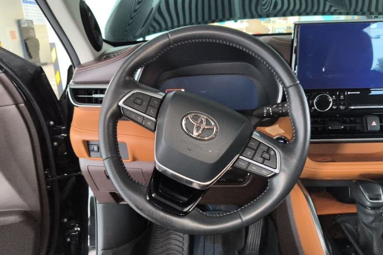 Used Toyota Highlander 2022 380T Four-Wheel Drive Ultimate 7-Seater Steering Wheel