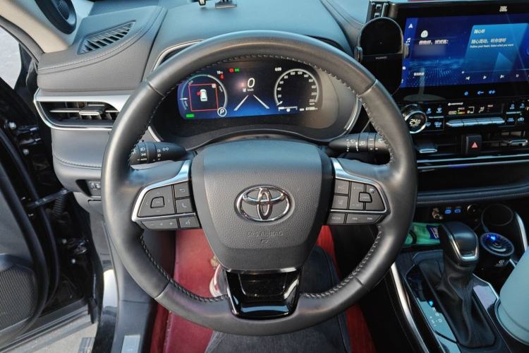 Used Toyota Highlander 2022 Dual-Engine 2.5L Four-Wheel Drive Supreme Edition 7-Seater Steering Wheel
