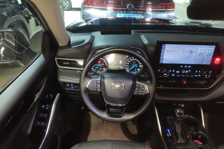Used Toyota Highlander 2022 Dual-Engine 2.5L Four-Wheel Drive Prestige Version 7 Seats Steering Wheel