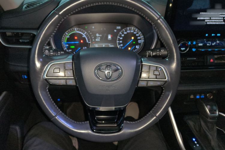 Used Toyota Highlander 2022 Dual-Engine 2.5L Four-Wheel Drive Prestige Version 7 Seats Steering Wheel