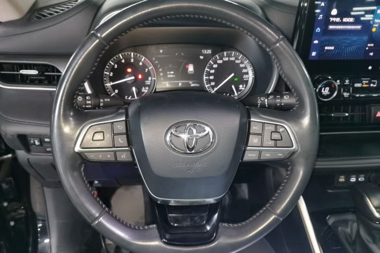 Used Toyota Highlander 2022 380T Four-Wheel Drive Prestige Edition 7-Seater Steering Wheel