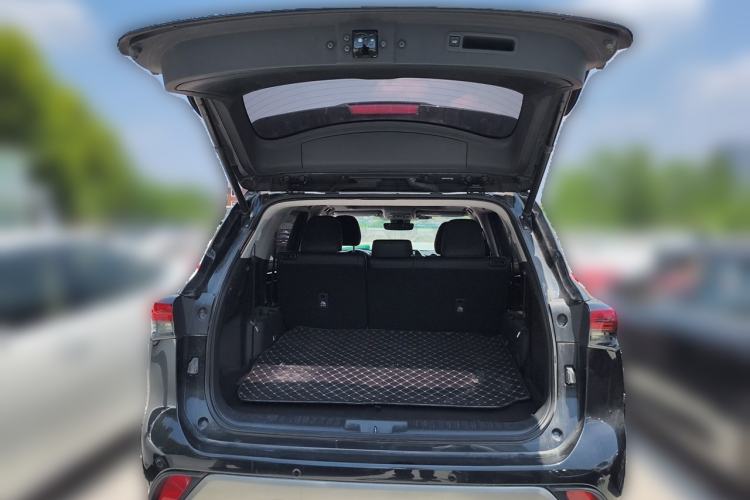 Used Toyota Highlander 2022 380T 4x4 Luxury Edition 7 Seats Trunk