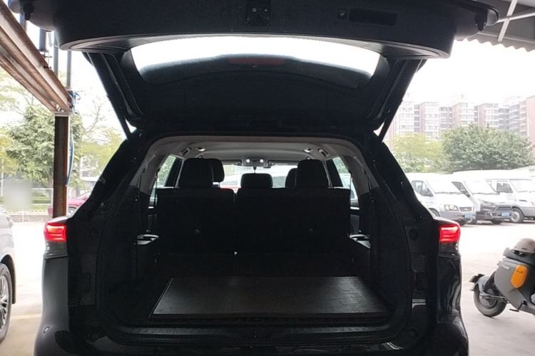 Used Toyota Highlander 2022 Dual-Engine 2.5L 4x4 Elite Edition 7-Seater Trunk