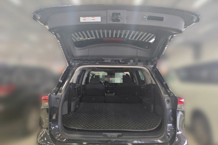 Used Toyota Highlander 2022 380T Four-Wheel Drive Prestige Edition 7-Seater Trunk