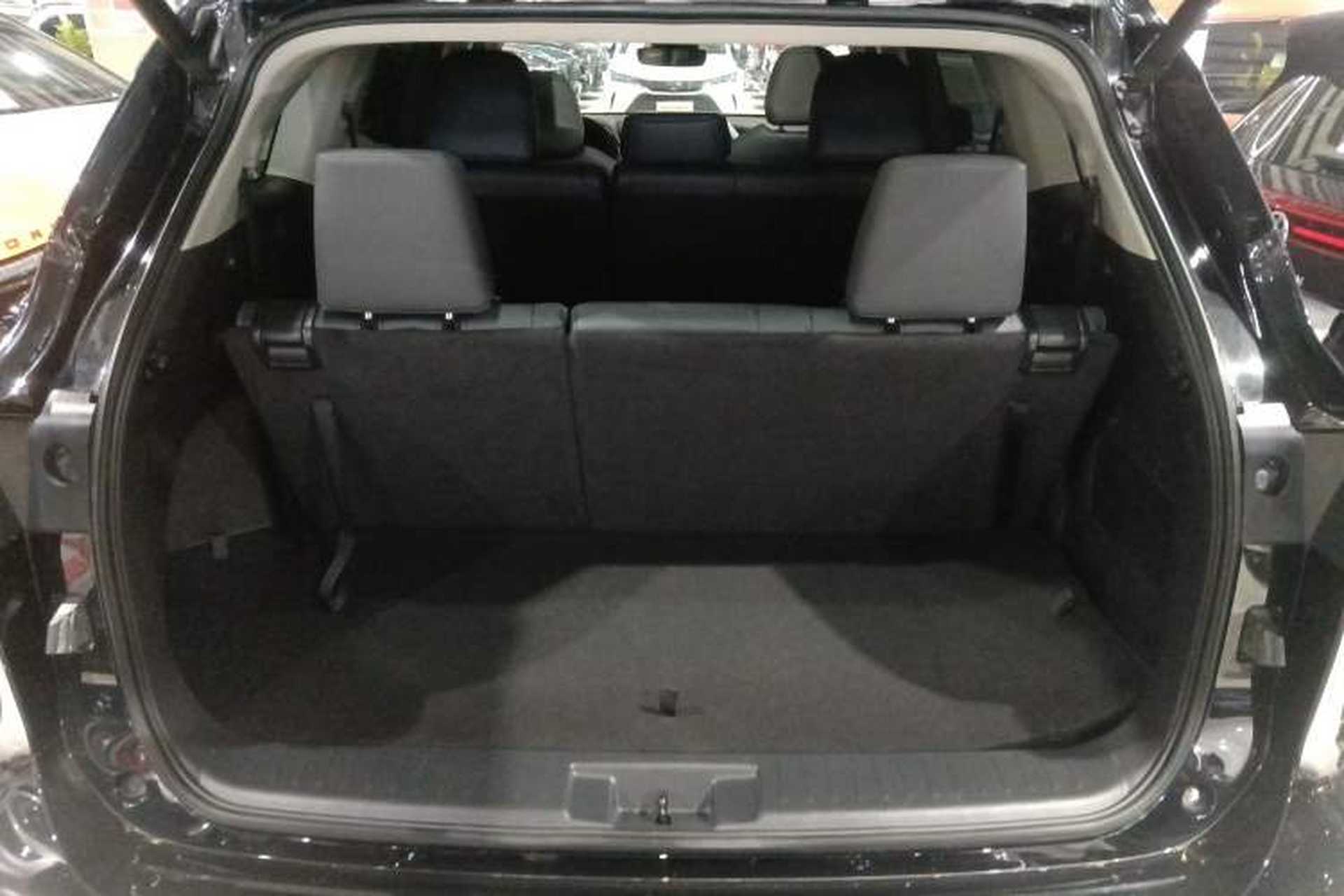 Used Toyota Highlander 2022 380T Four-Wheel Drive Prestige Edition 7-Seater Trunk