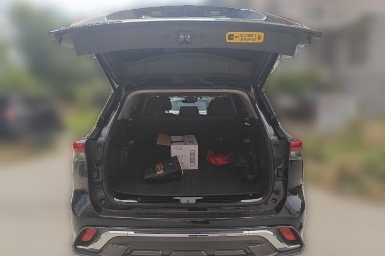 Used Toyota Highlander 2022 380T Four-Wheel Drive Ultimate 7-Seater Trunk