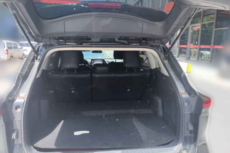 Used Toyota Highlander 2022 Dual-Engine 2.5L Two-Wheel Drive Elite Edition 5 Seats Trunk