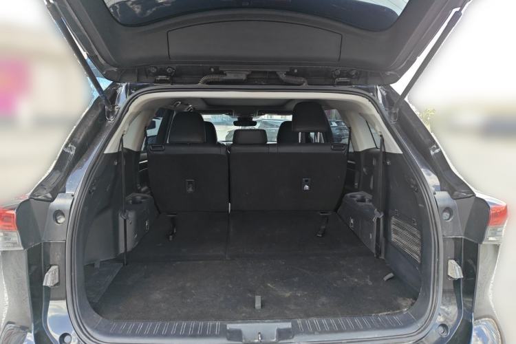 Used Toyota Highlander 2022 380T 4x4 Luxury Edition 7 Seats Trunk