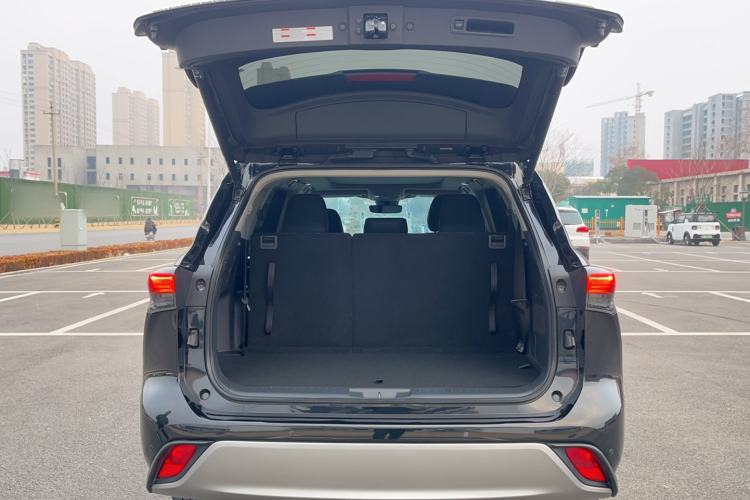 Used Toyota Highlander 2022 Dual-Engine 2.5L Four-Wheel Drive Prestige Version 7 Seats Trunk