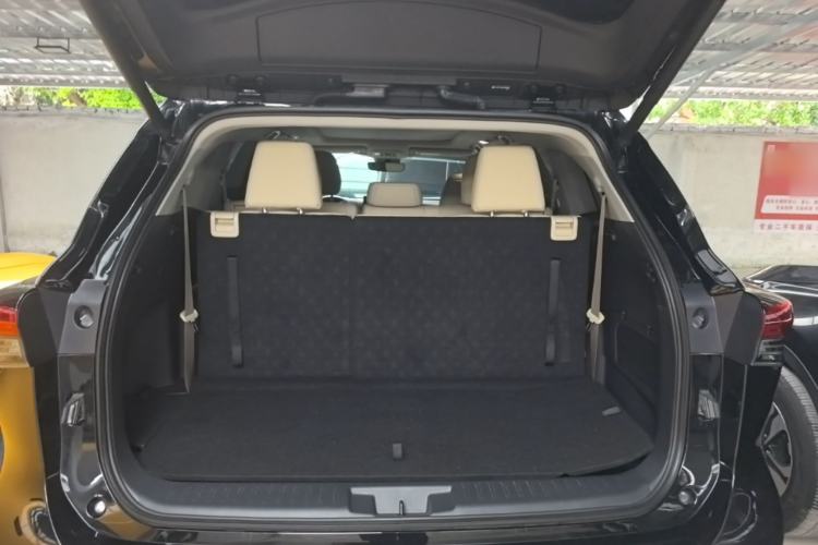 Used Toyota Highlander 2022 Dual-Engine 2.5L Four-Wheel Drive Prestige Version 7 Seats Trunk
