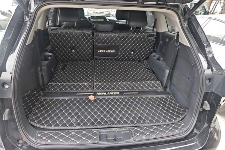 Used Toyota Highlander 2022 Dual-Engine 2.5L Four-Wheel Drive Prestige Version 7 Seats Trunk
