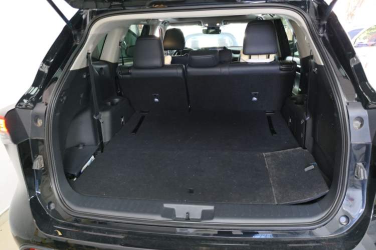 Used Toyota Highlander 2022 Dual-Engine 2.5L Four-Wheel Drive Luxury Edition 7 Seats Trunk