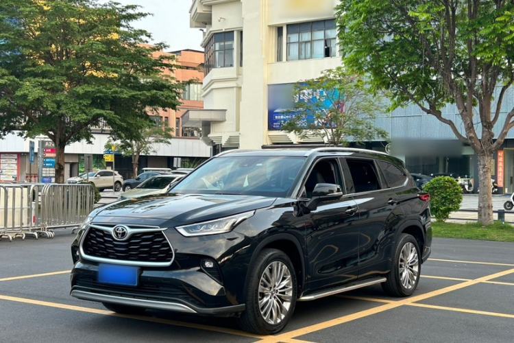 Used Toyota Highlander 2022 380T Four-Wheel Drive Prestige Edition 7-Seater Guazi used car, China used car export, Used car for sale, Used  cars, Cheapest cars for sale