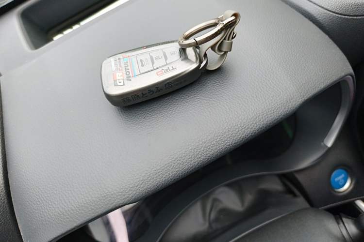 Used Toyota Highlander 2022 Dual-Engine 2.5L Four-Wheel Drive Supreme Edition 7-Seater Vehicle Key