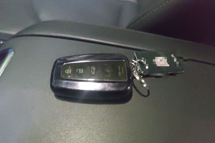 Used Toyota Highlander 2022 Dual-Engine 2.5L Four-Wheel Drive Supreme Edition 7-Seater Vehicle Key