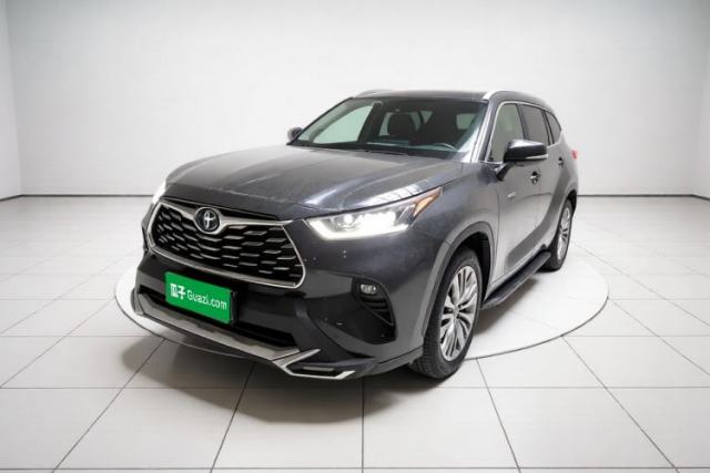 Used Toyota Highlander 2022 Dual-Engine 2.5L Four-Wheel Drive Supreme Edition 7-Seater