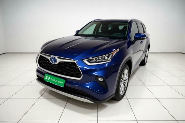 Używany Toyota Highlander 2022 Dual-Engine 2.5L Four-Wheel Drive Prestige Version 7 Seats