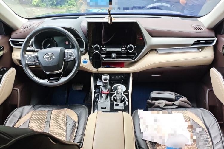 Used Toyota Highlander 2022 Dual-Engine 2.5L Four-Wheel Drive Luxury Edition 7 Seats Center Console