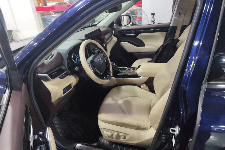 Used Toyota Highlander 2022 Dual-Engine 2.5L Two-Wheel Drive Prestige Edition 7-Seater Driver Seat
