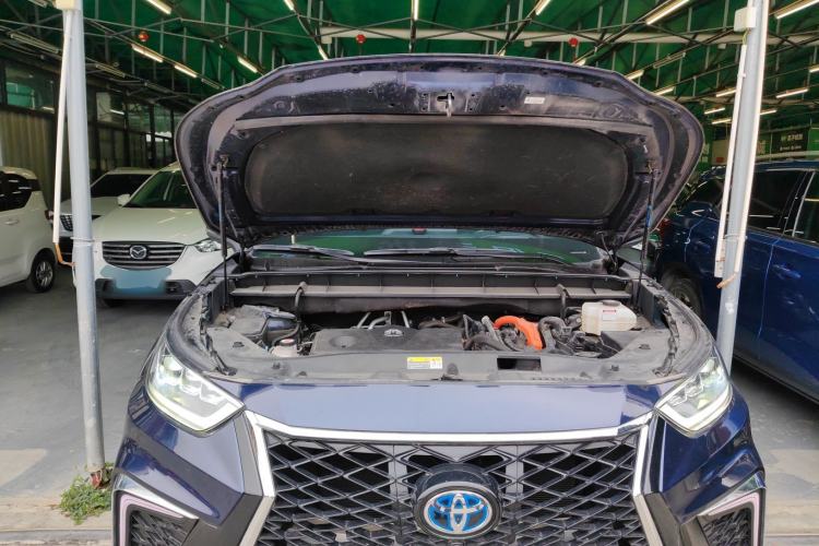 Used Toyota Highlander 2022 Dual-Engine 2.5L Four-Wheel Drive Supreme Edition 7-Seater Engine Bay