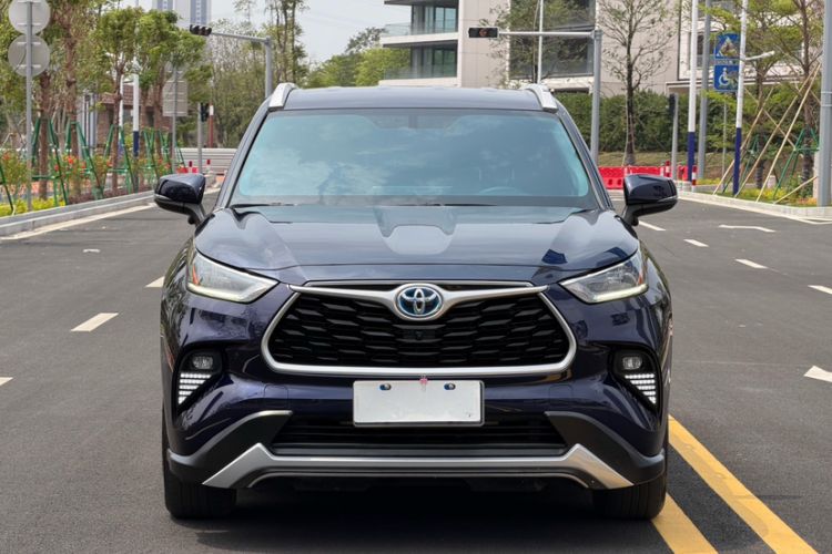 Used Toyota Highlander 2022 Dual-Engine 2.5L 4x4 Elite Edition 7-Seater Exterior 1