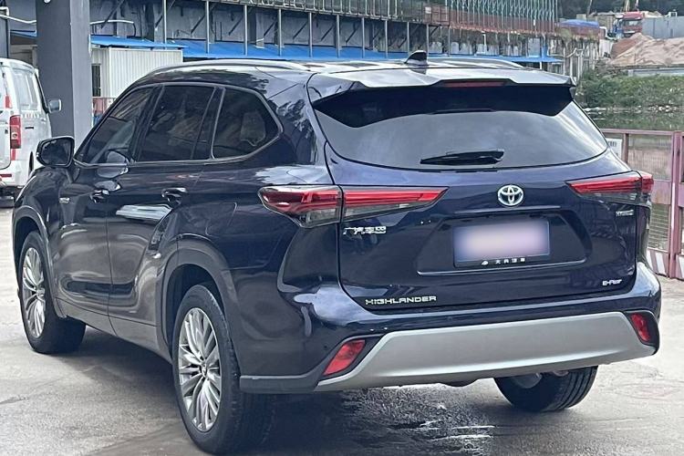 Used Toyota Highlander 2022 Dual-Engine 2.5L Four-Wheel Drive Prestige Version 7 Seats Exterior 3