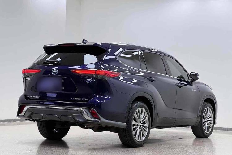Used Toyota Highlander 2022 Dual-Engine 2.5L Four-Wheel Drive Supreme Edition 7-Seater Exterior 3