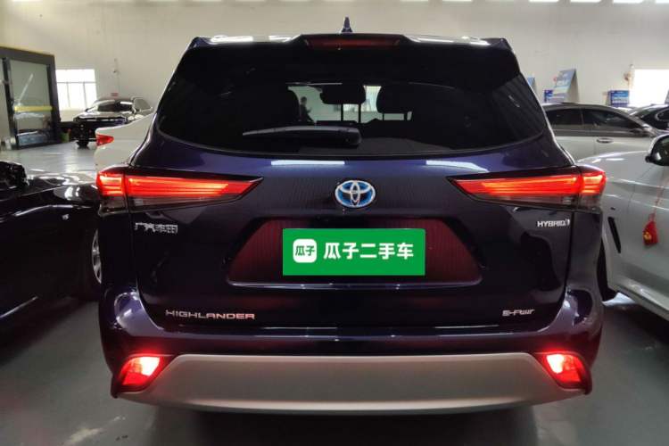 Used Toyota Highlander 2022 Dual-Engine 2.5L Four-Wheel Drive Prestige Version 7 Seats Exterior 4