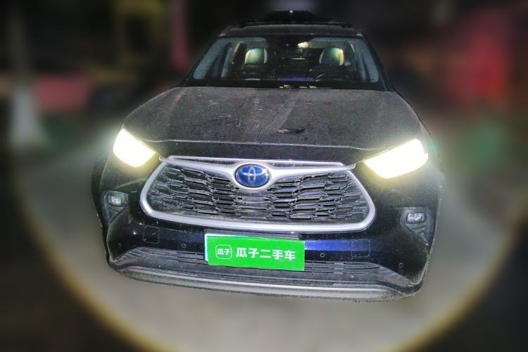 Used Toyota Highlander 2022 Dual-Engine 2.5L Two-Wheel Drive Prestige Edition 7-Seater Front