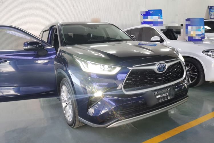Used Toyota Highlander 2022 Dual-Engine 2.5L Four-Wheel Drive Prestige Version 7 Seats Front Right 45 Deg
