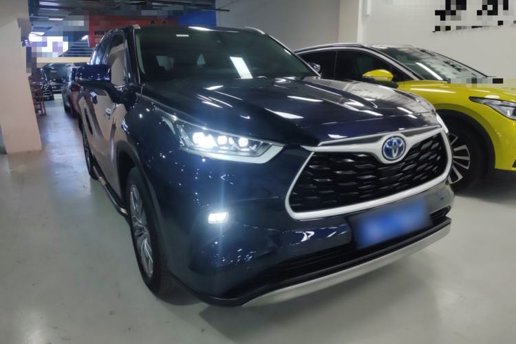 Used Toyota Highlander 2022 Dual-Engine 2.5L Four-Wheel Drive Prestige Version 7 Seats Front Right 45 Deg
