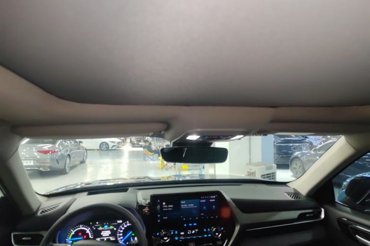 Used Toyota Highlander 2022 Dual-Engine 2.5L Four-Wheel Drive Prestige Version 7 Seats Headliner