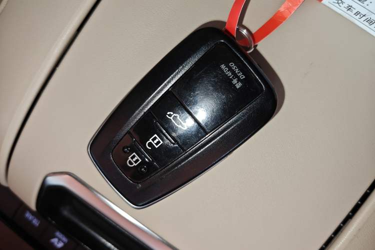 Used Toyota Highlander 2022 Dual-Engine 2.5L Four-Wheel Drive Prestige Version 7 Seats Interior 1