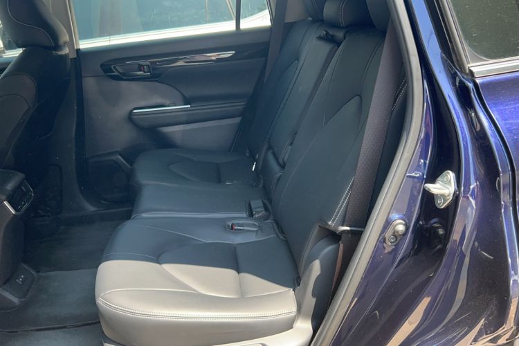 Used Toyota Highlander 2022 Dual-Engine 2.5L Two-Wheel Drive Elite Edition 5 Seats Interior 1